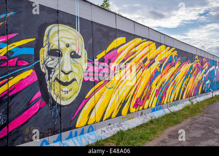 Berliner Mauer Graffiti-Kunst in der East Side Gallery, Berlin, Deutschland Stockfoto