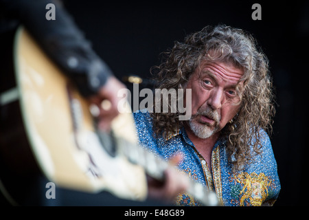 Robert Plant & die sensationelle Raum Shifter Höchstleistungen live Pinkpop Festival 2014 in Niederlande © Roberto Finizio/Alamy Live Stockfoto