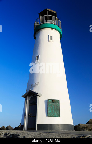 Santa Cruz Wellenbrecher Leuchtturm, bekannt als Walton Leuchtturm in Santa Cruz, Kalifornien Stockfoto