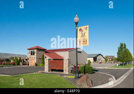 Washington, Yakima Valley Prosser Winzer-Dorf, Lage von mehreren Weingut Weinprobe Zimmer Stockfoto