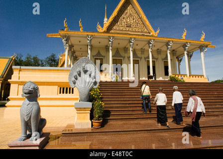 Königlicher Palast. Phnom Penh. Der Königspalast in Phnom Penh wurde vor über einem Jahrhundert gebaut, um als Residenz des Kin dienen Stockfoto