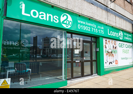 Kredite 2Go ein Logbuch Darlehen Shop Darlington Street Wolverhampton West Midlands UK Stockfoto