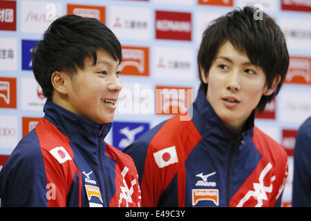 (L-R) Shogo Nonomura, Ryohei Kato (JPN), 6. Juli 2014 - Kunstturnen: Der 68. All Japan künstlerische Gymnastik Apparat Championship, Siegerehrung in Chiba Port Arena, Chiba, Japan. (Foto von Yusuke Nakanishi/AFLO SPORT) Stockfoto