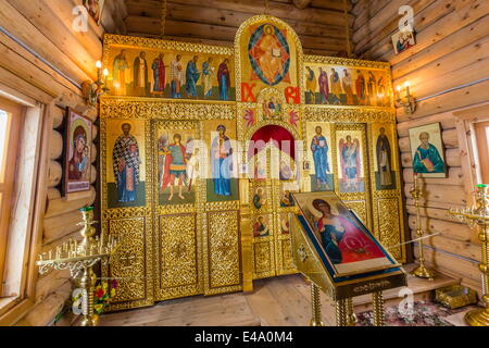 Innenraum der Dreifaltigkeitskirche in Belingshausen Russisch Research Station, Antarktis, King George Island, Süd-Shetland-Inseln Stockfoto