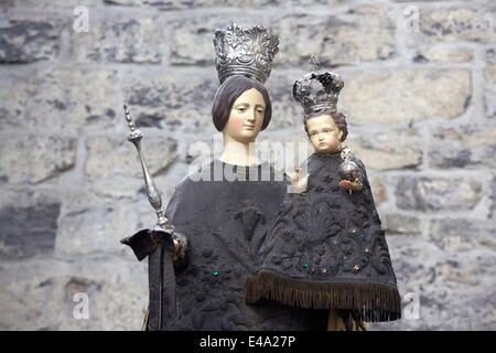 Jungfrau und Kind Statue in Sankt Nikolaus Kathedrale, Gent, Belgien, Europa Stockfoto