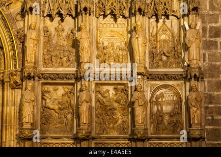 Steinschnitzereien in der Heilige Gral der Metropolitan Kathedrale-Basilika der Annahme von unserer lieben Frau von Valencia, Valencia, Spanien Stockfoto