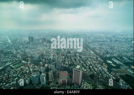 Blick über Taipei 101 Tower, Taipei, Taiwan, Asien Stockfoto