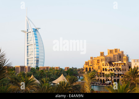 Naher Osten, Vereinigte Arabische Emirate, Dubai, Burj Al Arab Hotel Stockfoto