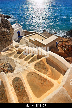 Letzte Schritte, um die winzigen kleinen Kapelle des Agios Georgios, Telendos Insel (Gemeinde von Kalymnos), Dodekanes, Griechenland. Stockfoto