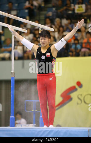 Chiba Port Arena, Chiba, Japan. 6. Juli 2014. Shogo Nonomura, 6. Juli 2014 - Kunstturnen: 68. All Japan Kunstturnen Apparat Meisterschaft, Barren in Chiba Port Arena, Chiba, Japan. © Yohei Osada/AFLO SPORT/Alamy Live-Nachrichten Stockfoto