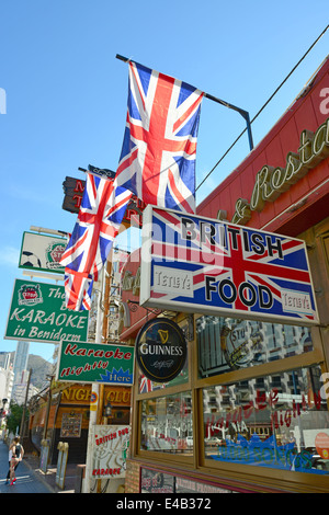 "Endstation" Karaoke-Bar, Calle Gerona, Benidorm, Costa Blanca, Provinz Alicante, Königreich Spanien Stockfoto