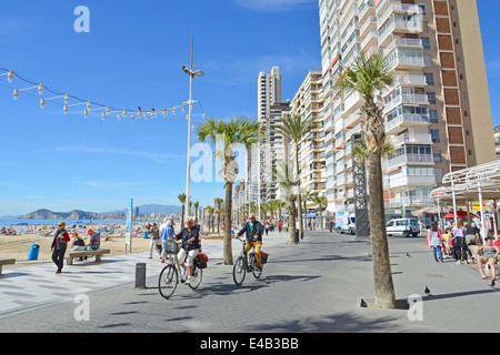 Strandpromenade Esplanade, Playa de Levante, Benidorm, Costa Blanca, Provinz Alicante, Königreich Spanien Stockfoto