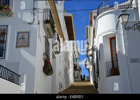 Gasse in der Altstadt, Altea, Costa Blanca, Provinz Alicante, Königreich Spanien Stockfoto