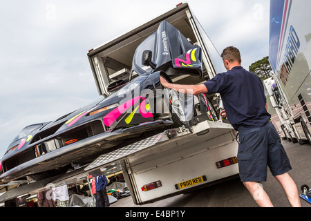 1996 wird McLaren F1 GTR "Long Tail" Entladen auf der 2014 Goodwood Festival of Speed, Sussex, UK. Stockfoto