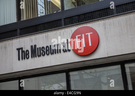 Das Museum at FIT ist im New Yorker Stadtteil Manhattan, NY abgebildet. Stockfoto