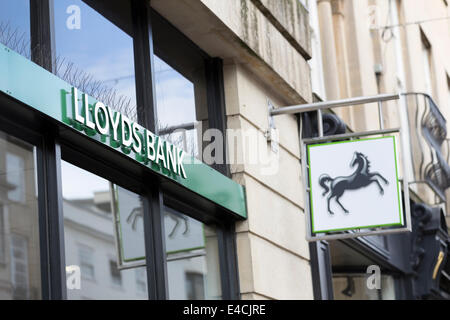 UK, Oxford, Lloyds Bank Beschilderung. Stockfoto