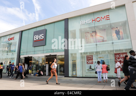 Das kürzlich renovierte BHS-Kaufhaus British Home Stores ist jetzt da Geschlossen am Churchill Square Shopping Centre Stockfoto