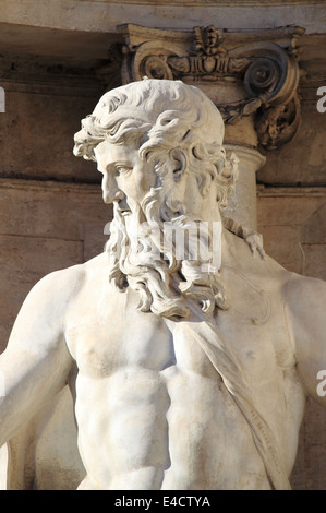 Oceanus in den Trevi-Brunnen von Rom, Italien Stockfoto