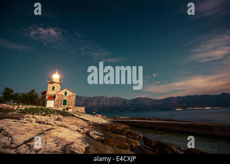 Sucuraj Leuchtturm in der Nacht, Insel Hvar, Dalmatien, Kroatien Stockfoto