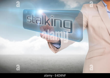 Geschäftsfrau auf Wort stalking Stockfoto