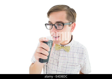 Geeky Hipster ins Diktiergerät sprechen Stockfoto