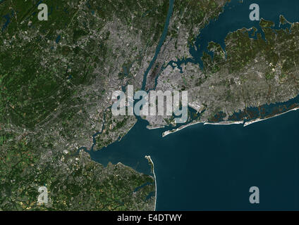 New York City, Usa, Echtfarben-Satellitenbild. New York City, New York State, USA. Echtfarben-Satellitenbild von New York Cit Stockfoto