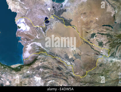 Turkmenistan, Asien, Echtfarben-Satellitenbild mit Rand. Satellitenansicht von Turkmenistan (mit Rand). Dieses Bild war compil Stockfoto