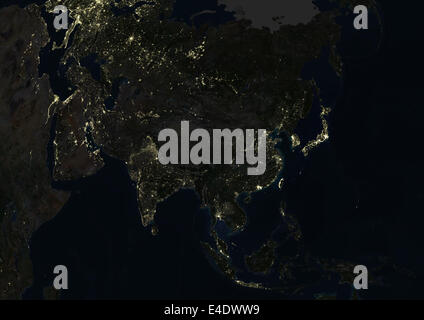 Asien in der Nacht, wahre Farbe Satellitenbild. Echtfarben-Satellitenbild von Asien in der Nacht. Dieses Bild in Lambert azimutalen gleich Stockfoto