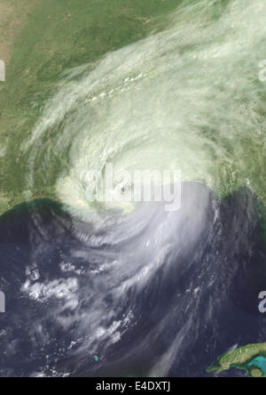 Hurrikan Katrina, Louisiana, uns am 29.08.2005, wahre Farbe Satellitenbild. Hurrikan Katrina am 29. August 2005 über neue Orlea Stockfoto