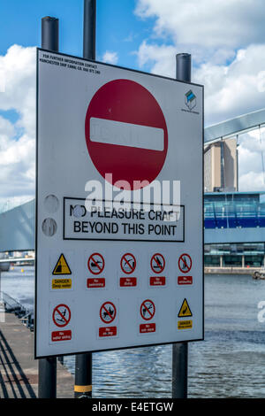 Keine Sportboote über diesen Punkt hinaus seufzen Stockfoto