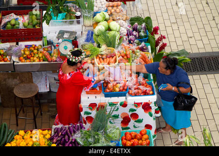 Der Markt von Papeete auf der Insel Tahiti, Französisch-Polynesien. Stockfoto