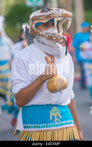 Native American beteiligt sich an der Parade Helldorado Tage statt in Las Vegas Stockfoto