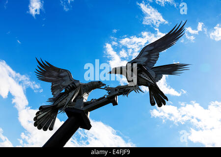Malvern Bussarde Vögel Metallskulptur in Great Malvern von Walenty Pytel Stockfoto