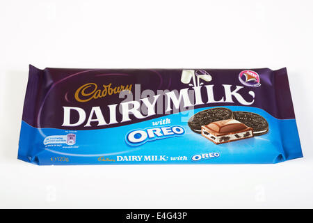 Cadbury Dairy Milk Schokolade mit Oreo Stockfoto