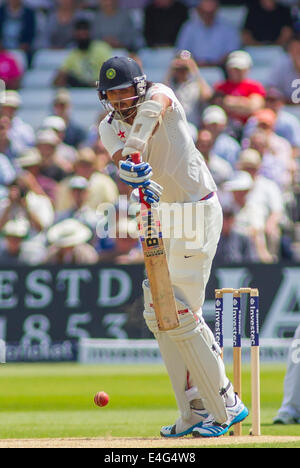 Nottingham, UK. 10. Juli 2014. Ishant Sharma von Indien mit der Wimper tagsüber zwei von das erste Testspiel zwischen England V Indien bei Trent Bridge Boden, am 10. Juli 2014 in Nottingham, England. Bildnachweis: Mitchell Gunn/ESPA/Alamy Live-Nachrichten Stockfoto