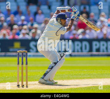 Nottingham, UK. 10. Juli 2014. Murali Vijay von Indien mit der Wimper tagsüber zwei von das erste Testspiel zwischen England V Indien bei Trent Bridge Boden, am 10. Juli 2014 in Nottingham, England. Bildnachweis: Mitchell Gunn/ESPA/Alamy Live-Nachrichten Stockfoto