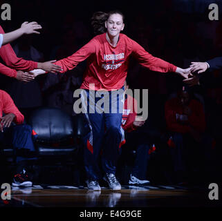 27. Juni 2014 - Washington, DC, USA - 20140627 - Washington Mystics weiterleiten EMMA MEESSEMAN vor dem Spiel gegen die Connecticut Sun im Verizon Center in Washington, D.C. (Credit-Bild: © Chuck Myers/ZUMA Draht) Stockfoto