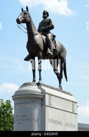 7. Juli 2014 - Richmond, VIRGINIA, USA - 20140707 - Thomas "Stonewall" Jackson Denkmal auf Denkmal-Allee in Richmond, Virginia. (Kredit-Bild: © Chuck Myers/ZUMA Draht) Stockfoto