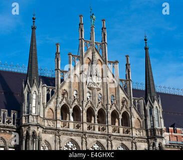 München, gotische Rathaus Fassade Details, Bayern, Deutschland Stockfoto