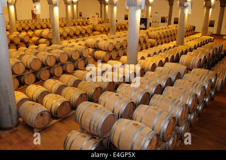 die berühmten Bodegas Donnafugata in Marsala auf Sizilien Stockfoto