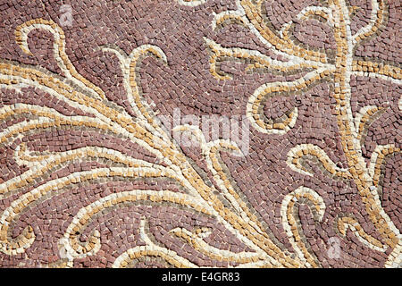 Ecke Grenze von einem römischen Mosaik von Theseus und dem Minotaurus in die Villa des Theseus, Paphos, Zypern Stockfoto