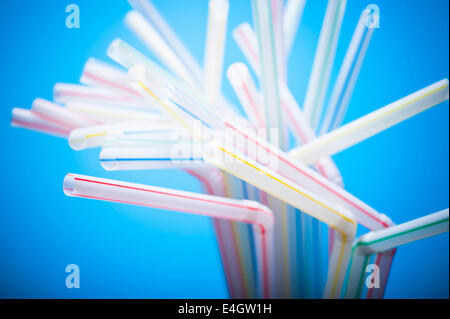 Plastik Trinkhalme Stockfoto