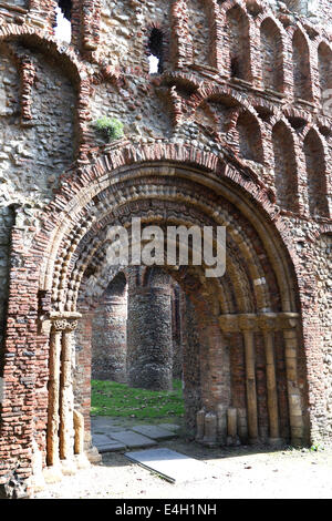 UK, Colchester, die Ruinen von St Botolph Priory. (Augustiner c.1100). Stockfoto