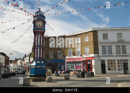 Sheerness, Uhrenturm im Stadtzentrum. Isle of Sheppey, Kent, Großbritannien. HOMER SYKES AUS DEN 2014 2010ER JAHREN Stockfoto