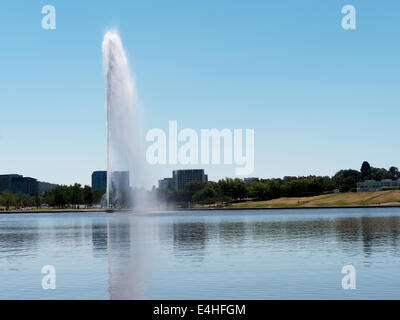 Captain Cook Memorial Fountain, Canberra, Australien Stockfoto