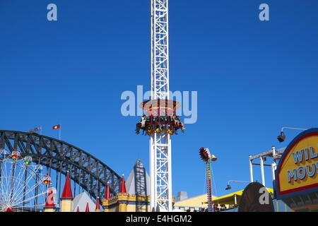 die beängstigend Haar Raiser ritten Sydneys Lunapark, Sydney, Australien Stockfoto