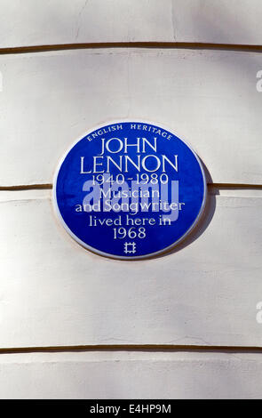 John Lennon blaue Plakette Kennzeichnung eines seiner ehemaligen Residenzen in London. Stockfoto