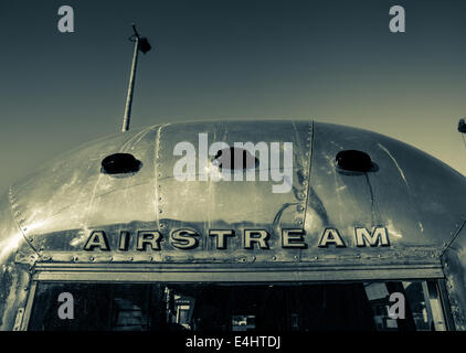 Ein Vintage Airstream Wohnwagen oder Anhänger nun in ein Café umgewandelt Stockfoto