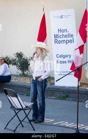 Ehrenwerte Michelle Rempel kanadischen MP für Calgary Zentrum-Nord spricht auf ihre jährliche Stampede-Frühstück am 12. Juli 2014. Stockfoto