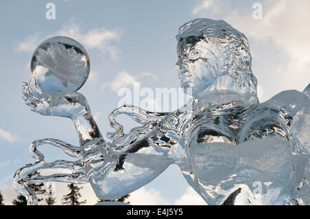 Eis-Skulptur von einer Fee, Lake Louise, Banff Nationalpark, Alberta, Kanada Stockfoto